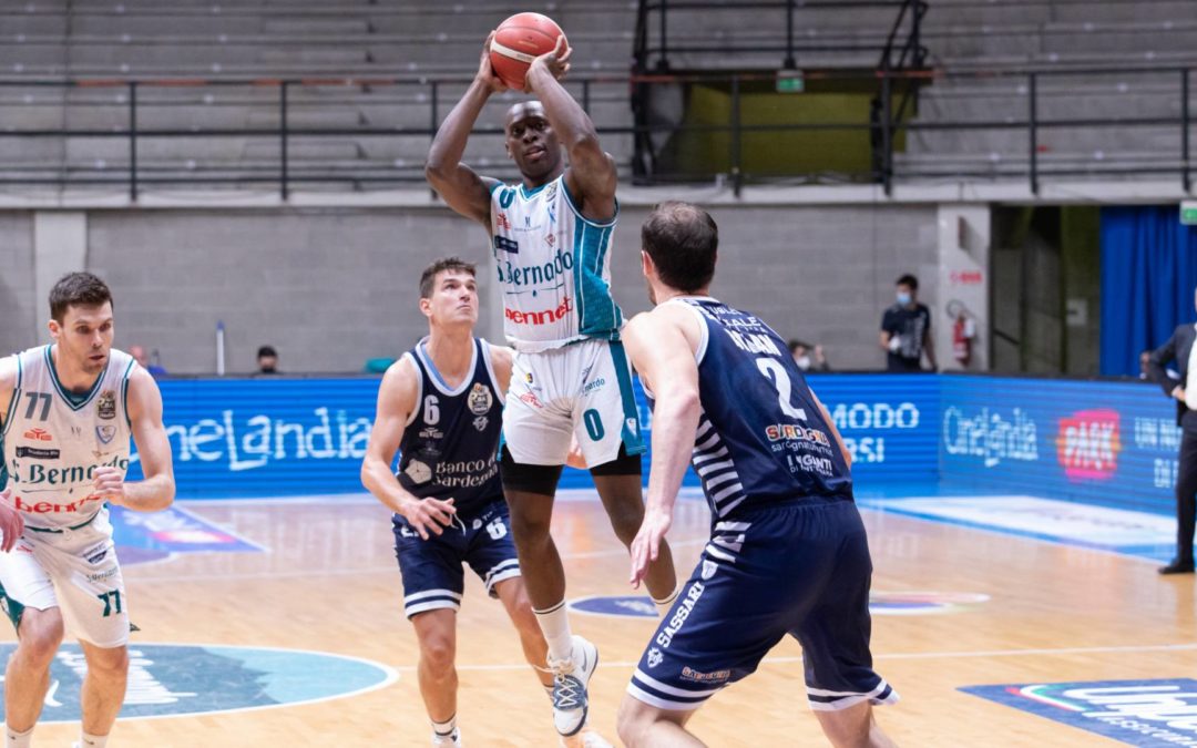 L’ACQUA S.BERNARDO SI IMPONE SULLA DINAMO SASSARI