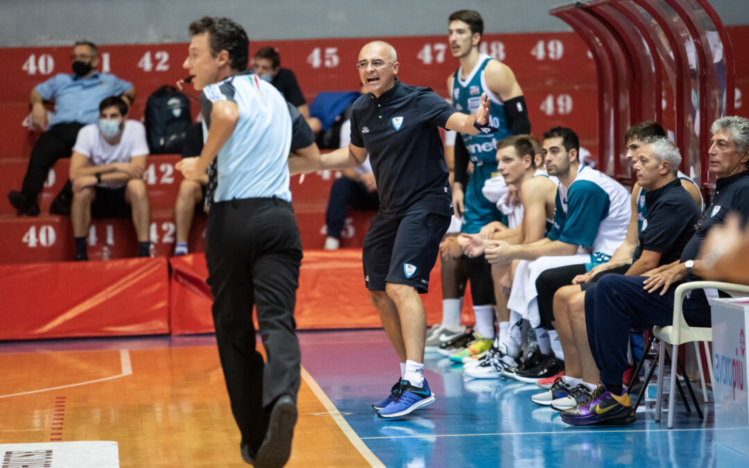 COACH SODINI NEL POST GARA DI BAKERY PIACENZA-CANTÙ