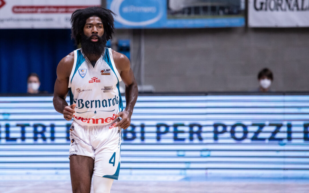 RISOLTO IL CONTRATTO CON L’ATLETA ROBERT JOHNSON