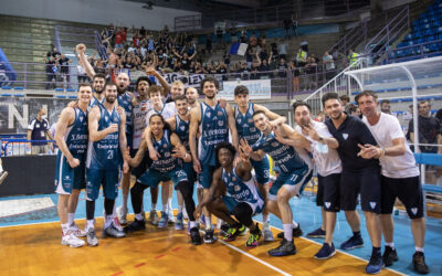 CANTÙ ELIMINA 3-0 RAVENNA E ACCEDE ALLA FINALE PER TORNARE IN SERIE A
