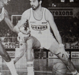 PALLACANESTRO CANTÙ RICORDA DENIS INNOCENTIN