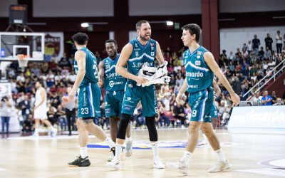 UNA SPLENDIDA ACQUA S.BERNARDO ESPUGNA TRAPANI E AGGANCIA LA VETTA DEL CAMPIONATO