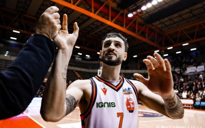 FABIO VALENTINI COMPLETA LA CABINA DI REGIA DELL’ACQUA S.BERNARDO CANTÙ
