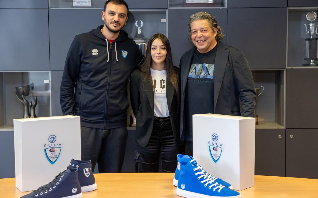 EULA CONCEPT FIRMA LE SCARPE BIANCOBLÙ