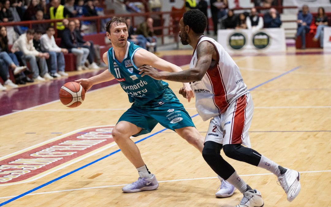 DOMENICA C’È TORINO-CANTÙ: L’ACQUA S.BERNARDO SFIDA LA SQUADRA PIÙ IN FORMA DEL CAMPIONATO