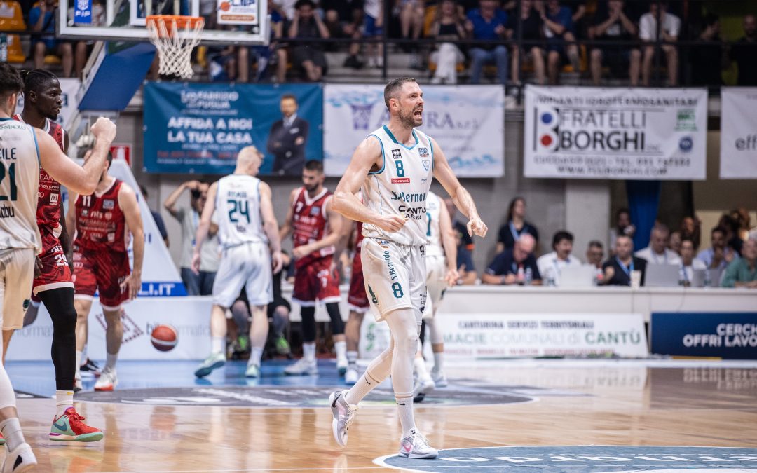 L’ACQUA S.BERNARDO È IN SERIE A: GARA 3 VA A CANTÙ 85-80