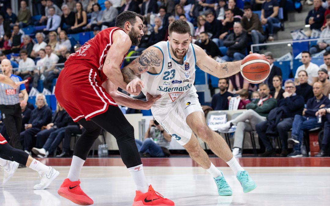 L’ACQUA S.BERNARDO LOTTA FINO ALL’ULTIMO MA MILANO VINCE 88-86