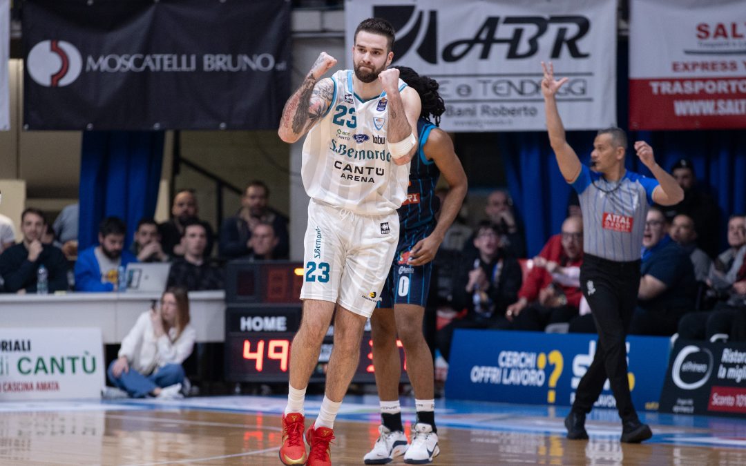 L’ACQUA S.BERNARDO BATTE NAPOLI 94-77 E VOLA A +6 SULLA ZONA RETROCESSIONE