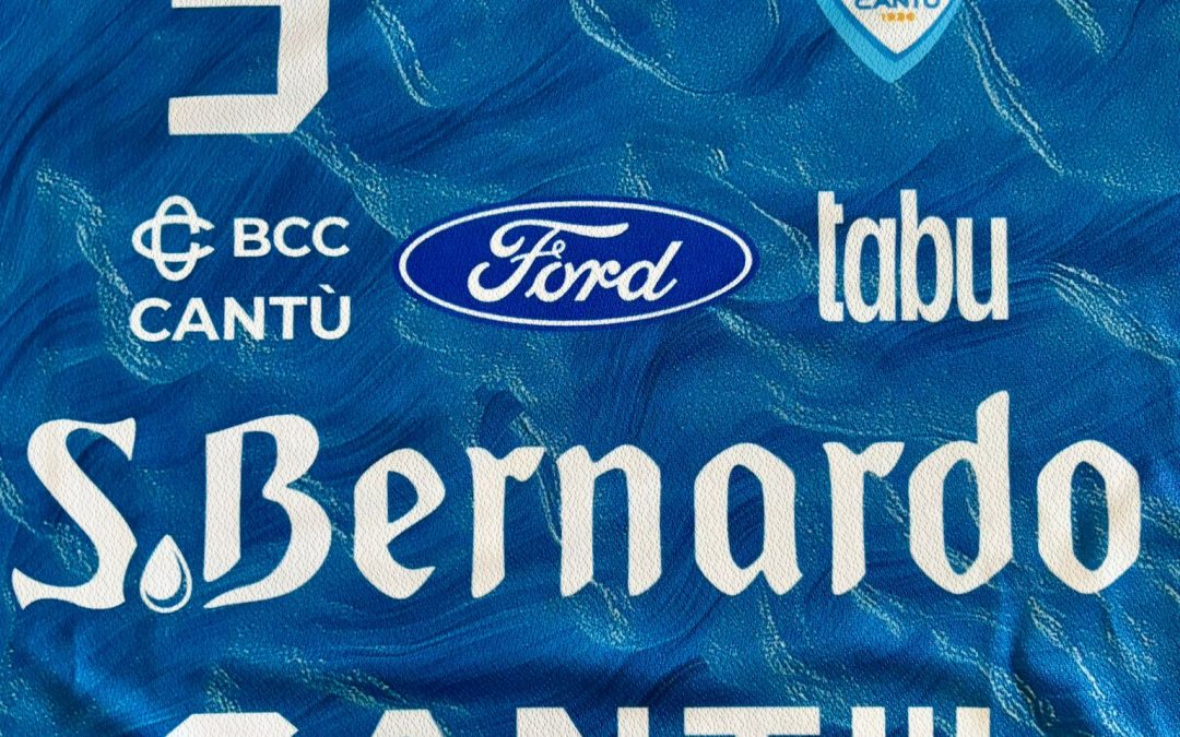 LA MAGLIA SPECIALE PER IL DERBY REALIZZATA DA TABU